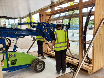 Winlet 1000 - vinduesløfter med servostyring der løfter op til 1000 kg.